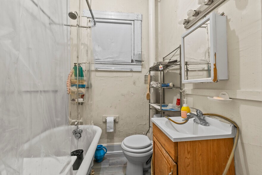 More Photos Of 2708 Maryland Ave, Baltimore Multifamily For Sale