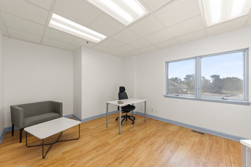More Photos Of 1N131 County Farm Rd, Winfield Office Residential For Sale
