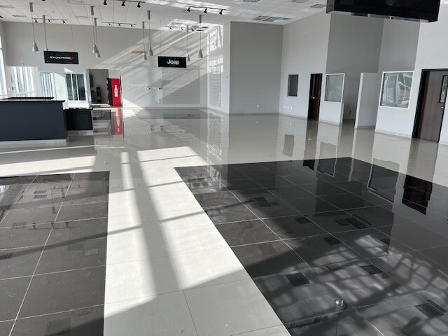 More Photos Of 2101 Central Blvd, Brownsville Auto Dealership For Sale