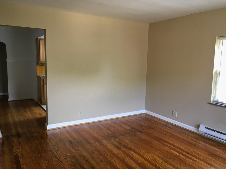 More Photos Of 4344 Kirby Ave, Cincinnati Apartments For Sale