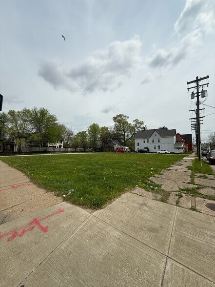 Primary Photo Of 3257 W 25th St, Cleveland Land For Lease
