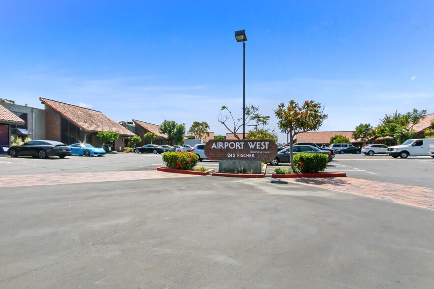 More Photos Of 245 Fischer Ave, Costa Mesa Light Manufacturing For Lease