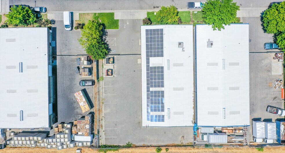More Photos Of 3954 N Ann Ave, Fresno Warehouse For Lease