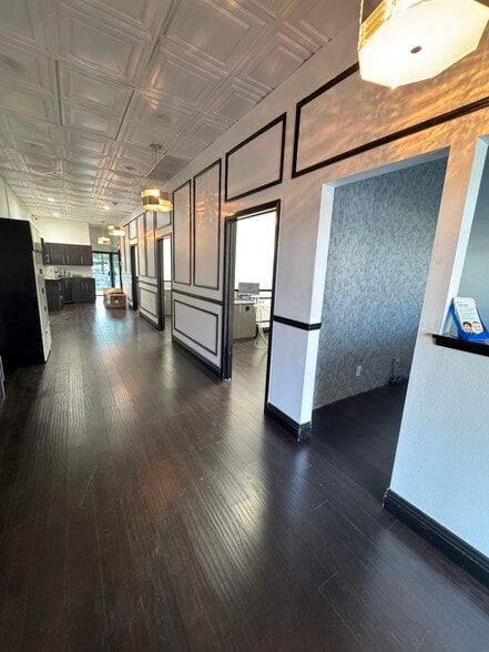 More Photos Of 14368-14370 Whittier Blvd, Whittier Storefront For Lease