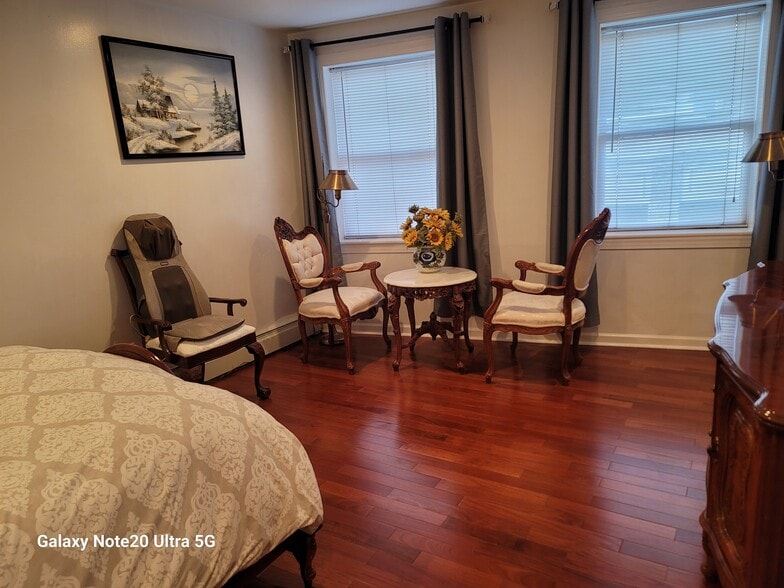 More Photos Of 135 Westwood Ave, Westwood Storefront Retail Residential For Sale
