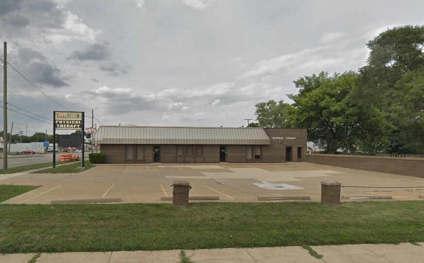 More Photos Of 12855 Dix Toledo Rd, Southgate Medical For Sale