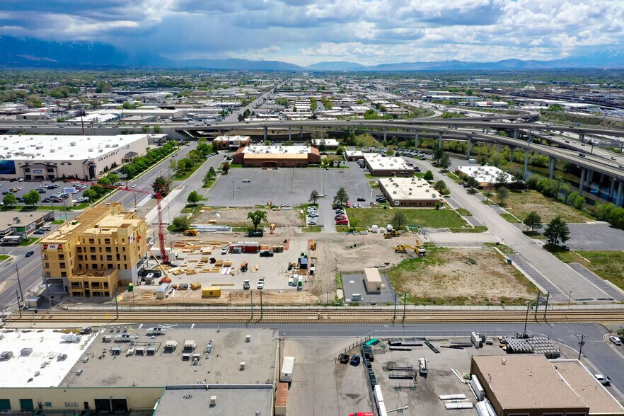 More Photos Of 434 W Bearcat Dr, Salt Lake City Office For Lease