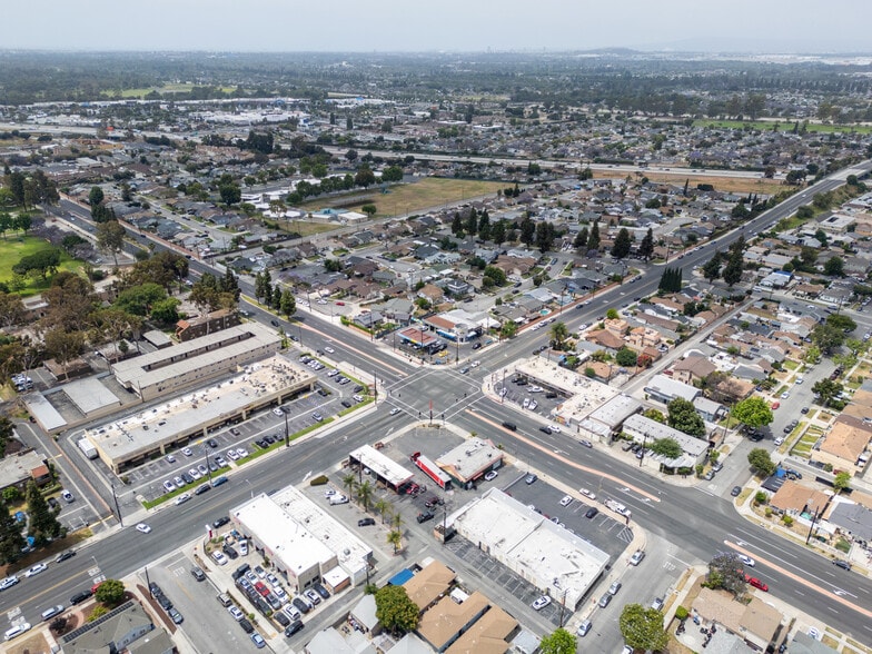More Photos Of 21011 Pioneer Blvd, Lakewood Carwash For Sale