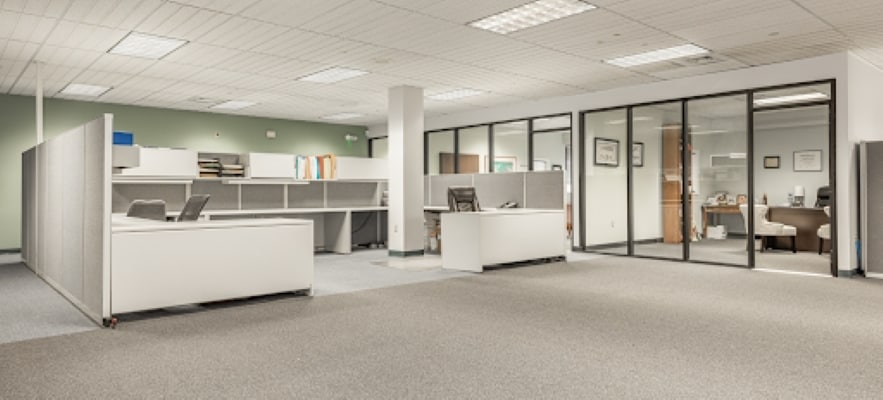 More Photos Of 150 Mattatuck Heights Rd, Waterbury Light Manufacturing For Sale