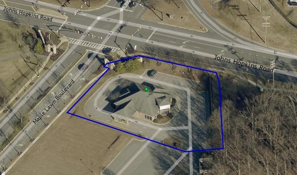 More Photos Of 7405 Maple Lawn Blvd, Fulton Bank For Lease