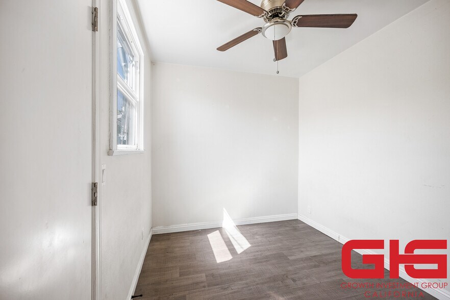 More Photos Of 31 N Parkwood Ave, Pasadena Apartments For Sale
