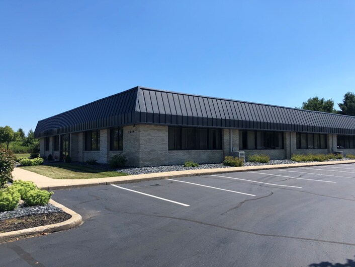 Primary Photo Of 2804 Boilermaker Ct, Valparaiso Office For Sale