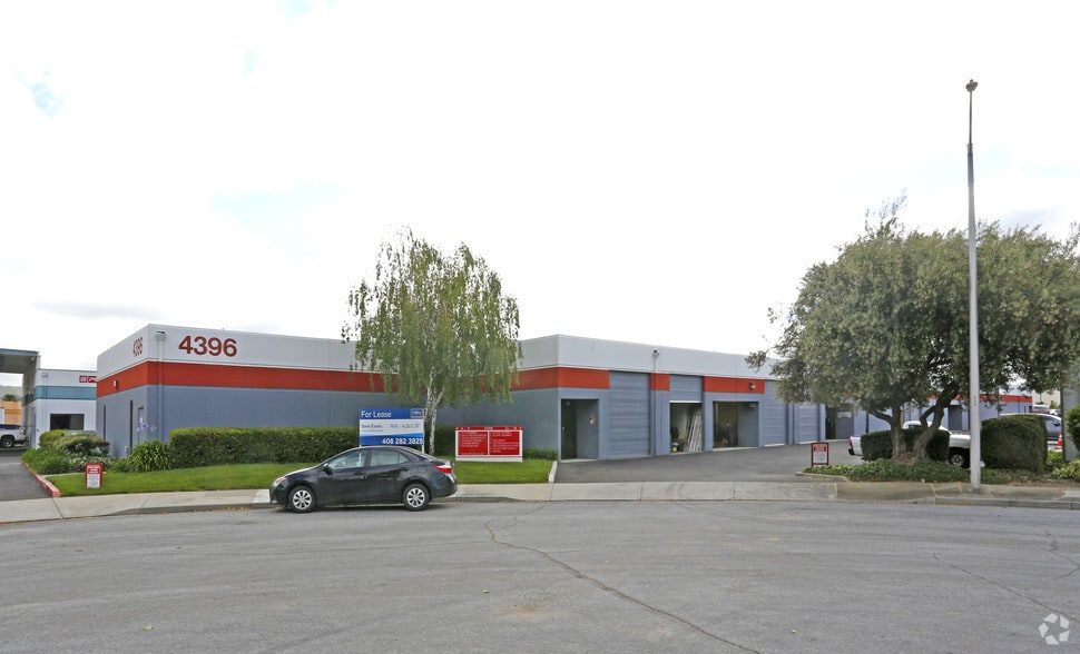 More Photos Of 4396 Enterprise Pl, Fremont Warehouse For Lease