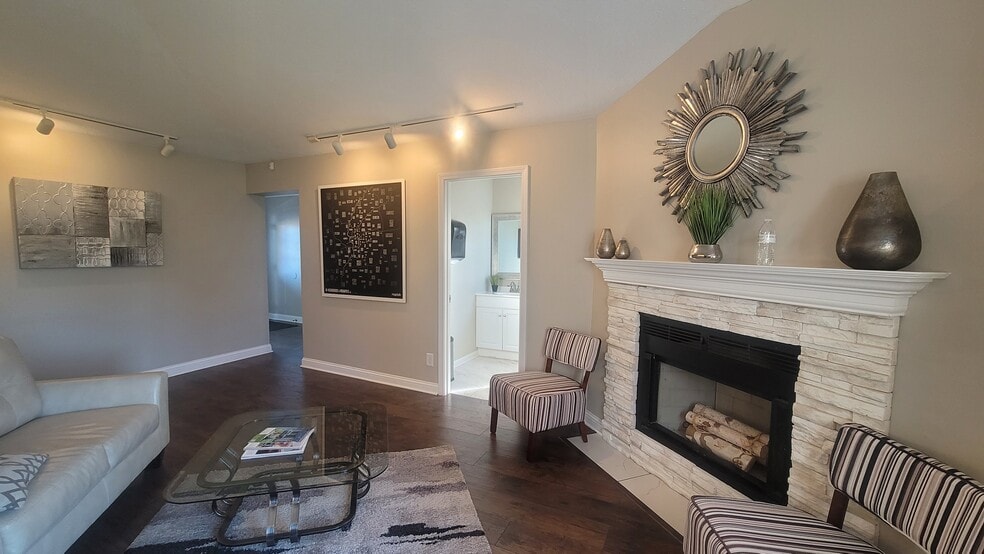 More Photos Of 6004 S East St, Indianapolis Medical For Sale