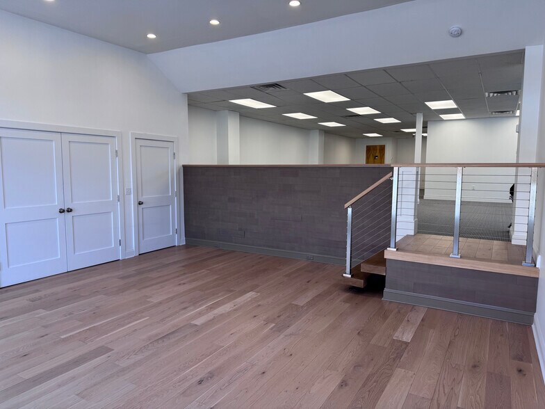 More Photos Of 133 E Putnam Ave, Cos Cob Office For Lease
