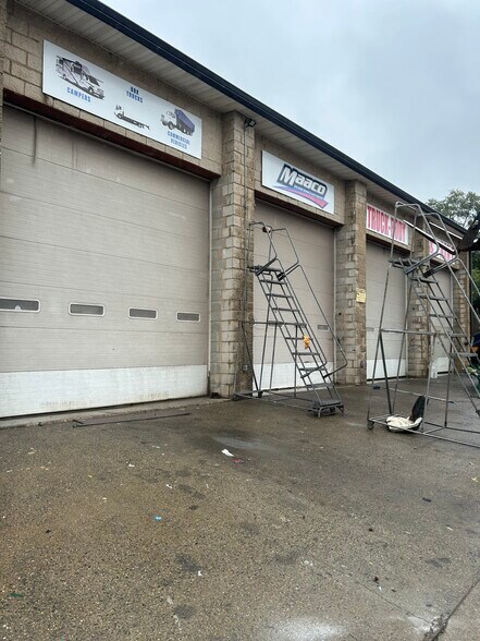 More Photos Of 395 Clark St, Keyport Warehouse For Sale