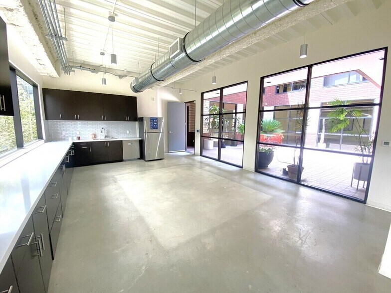 More Photos Of 724 E 1st St, Los Angeles Loft Creative Space For Lease