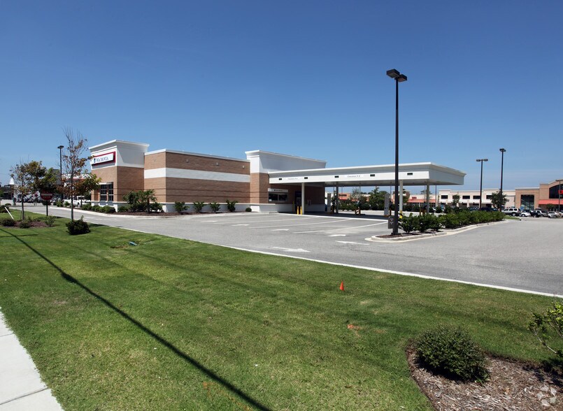 More Photos Of 3910 N Kings Hwy, North Myrtle Beach Bank For Lease