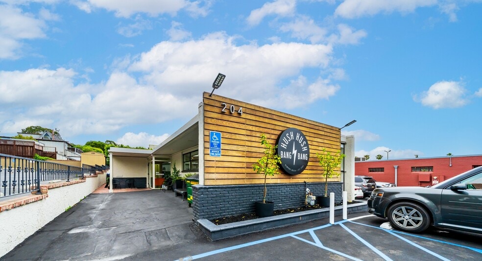 Primary Photo Of 204 Riverside Ave, Newport Beach Storefront Retail Office For Sale