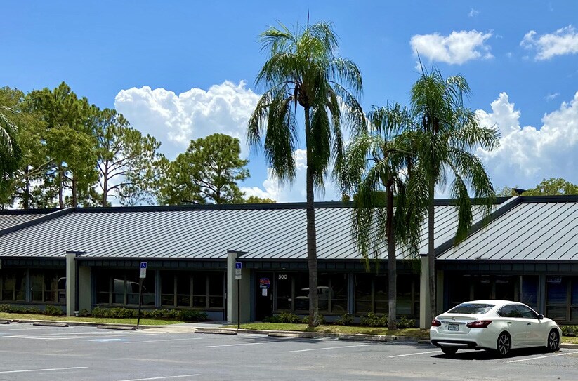 More Photos Of 6706 Benjamin Rd, Tampa Unknown For Lease
