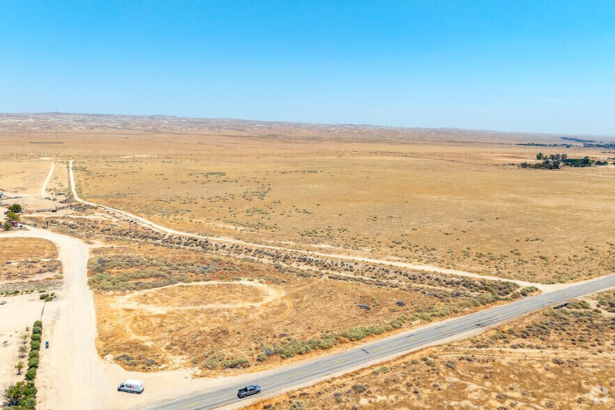 More Photos Of Valley West Rd, Taft Land For Sale