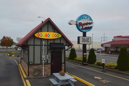 More Photos Of 415 W Heron St, Aberdeen Bowling Alley For Sale