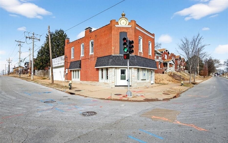 Primary Photo Of 4535 S Grand Blvd, Saint Louis Storefront Retail Residential For Sale