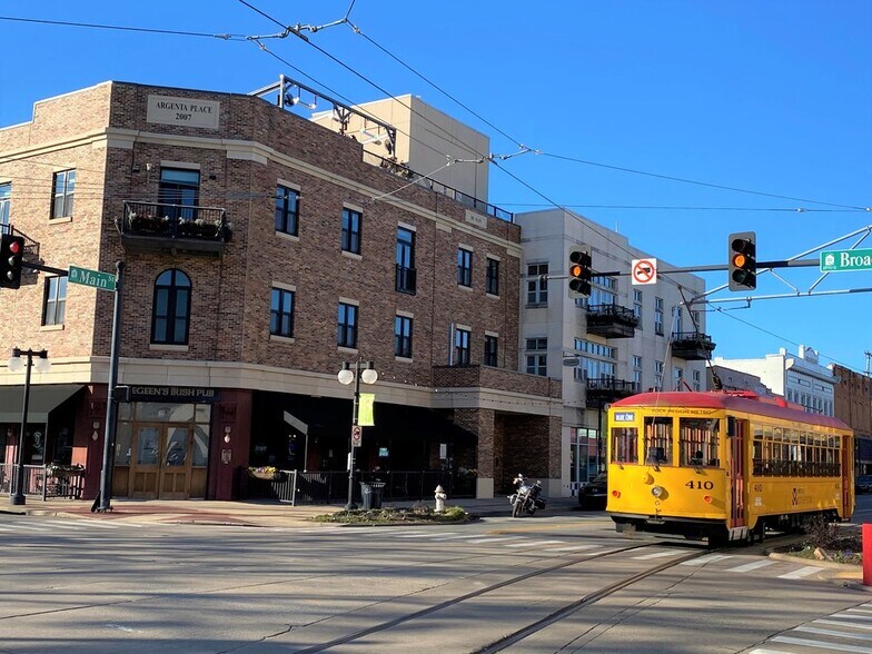 More Photos Of 301 Main St, North Little Rock Loft Creative Space For Lease