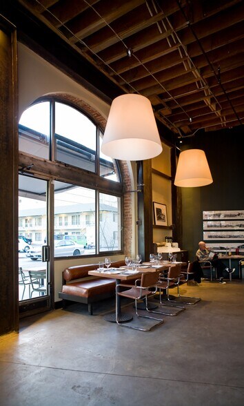 More Photos Of 9543 Culver Blvd, Culver City Loft Creative Space For Lease