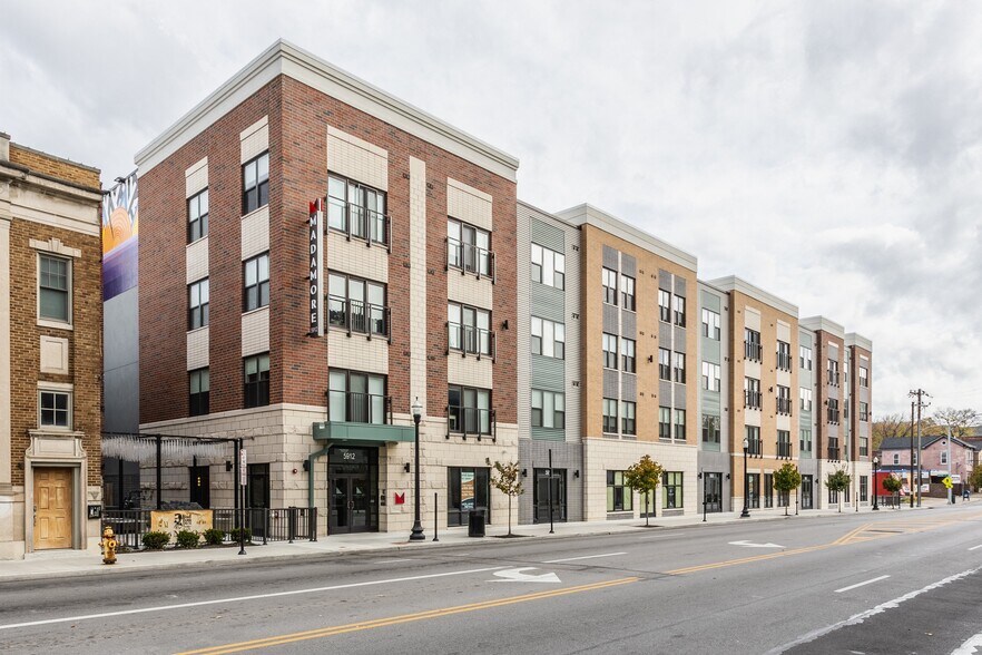 More Photos Of 5829 Madison Rd, Cincinnati Apartments For Lease