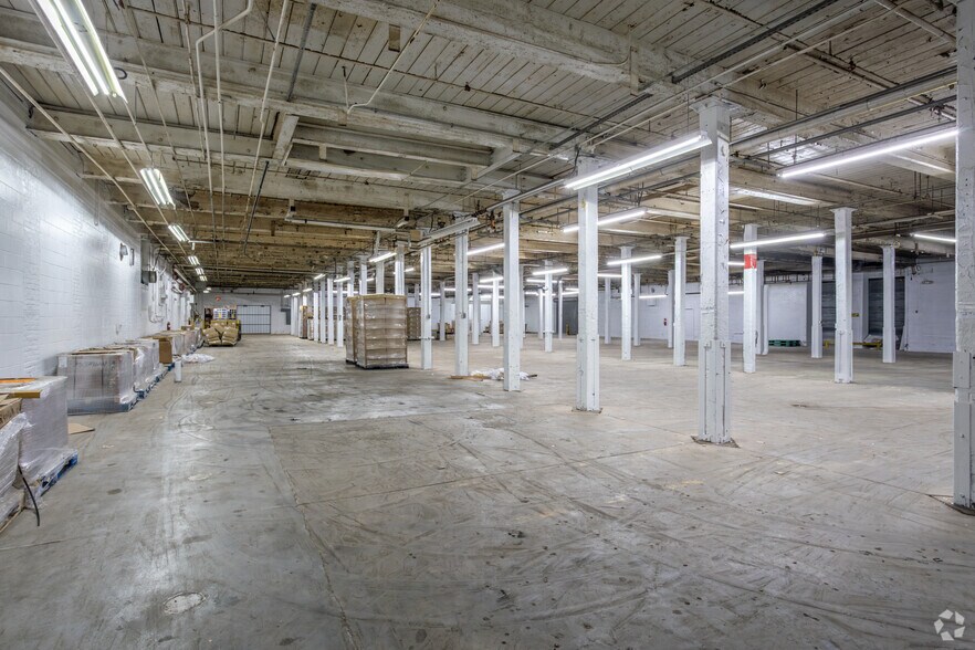More Photos Of 1000 Elm St, Lagrange Industrial For Sale
