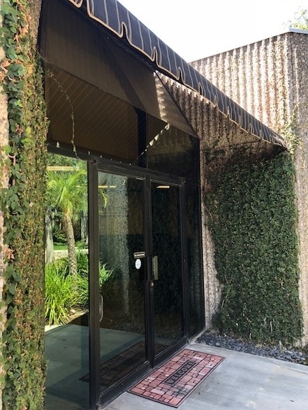 More Photos Of 22952 Mill Creek Dr, Laguna Hills Office For Lease