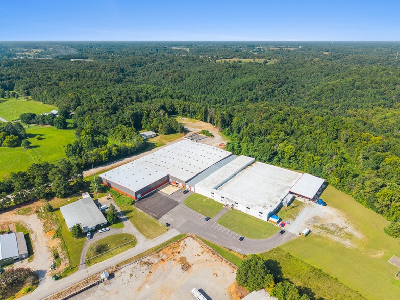 More Photos Of 25400 Industrial Park Rd, Ardmore Manufacturing For Sale