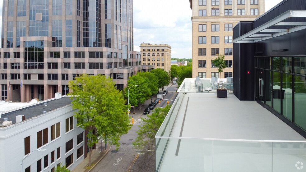 More Photos Of 107 W Hargett St, Raleigh Office For Lease