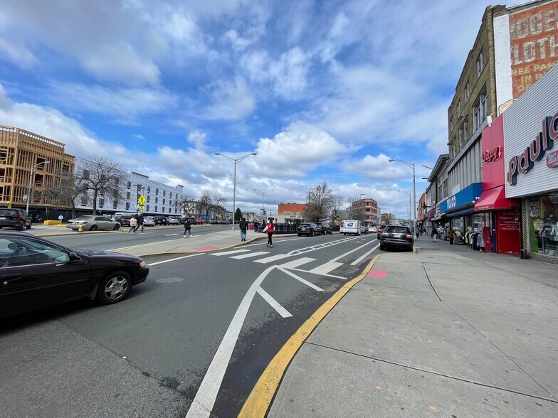 More Photos Of 704 Main Ave, Passaic Storefront For Lease