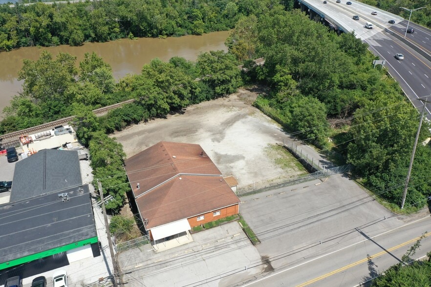 More Photos Of 2162 McKinley Ave, Columbus Warehouse For Sale