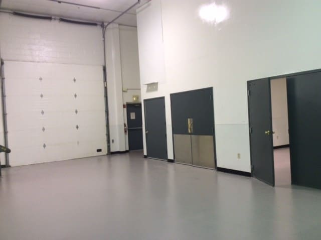 More Photos Of 50 McCullough Dr, New Castle Warehouse For Sale