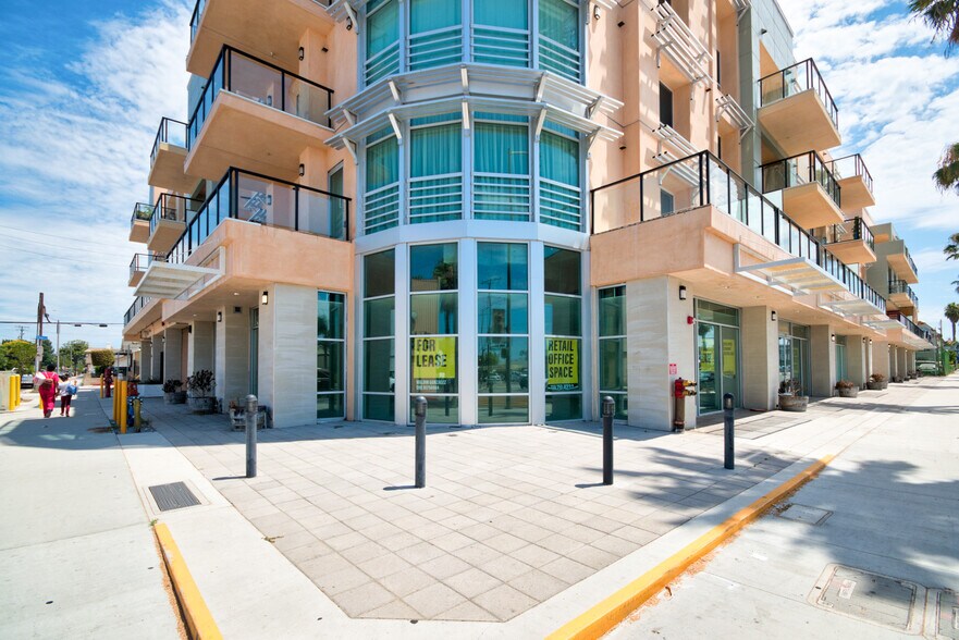 More Photos Of 1598 Long Beach Blvd, Long Beach Storefront Retail Office For Sale