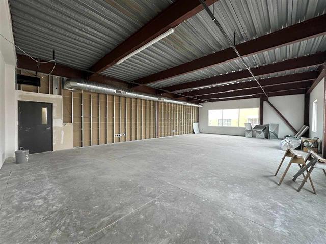 More Photos Of 2545 N Dodge St, Iowa City Medical For Sale