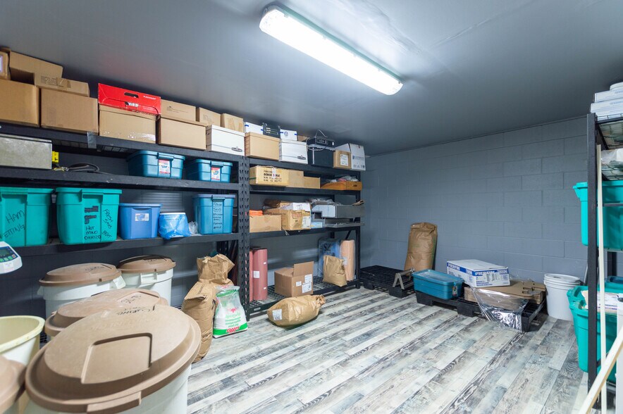 More Photos Of 4703 42 St, Stettler Specialty For Sale