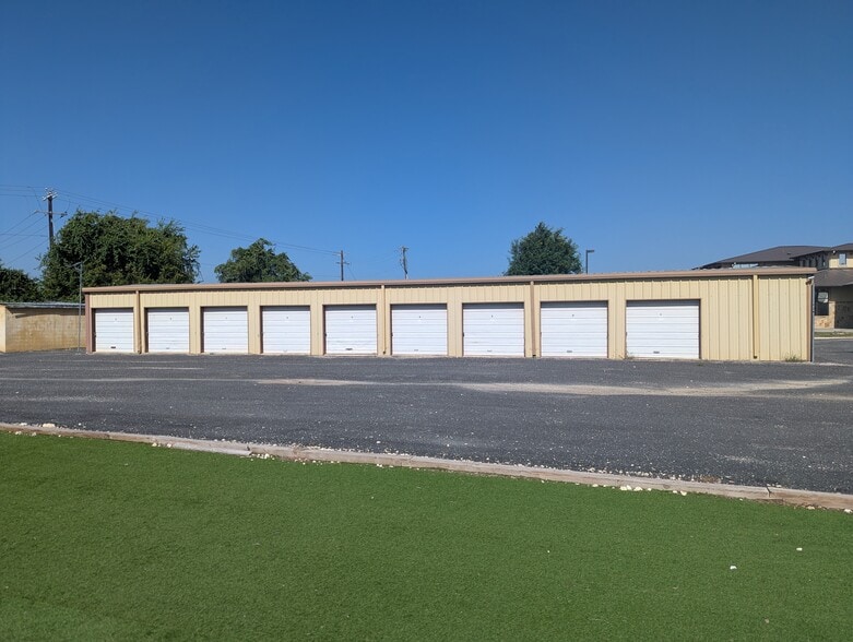 More Photos Of , Dripping Springs Unknown For Sale