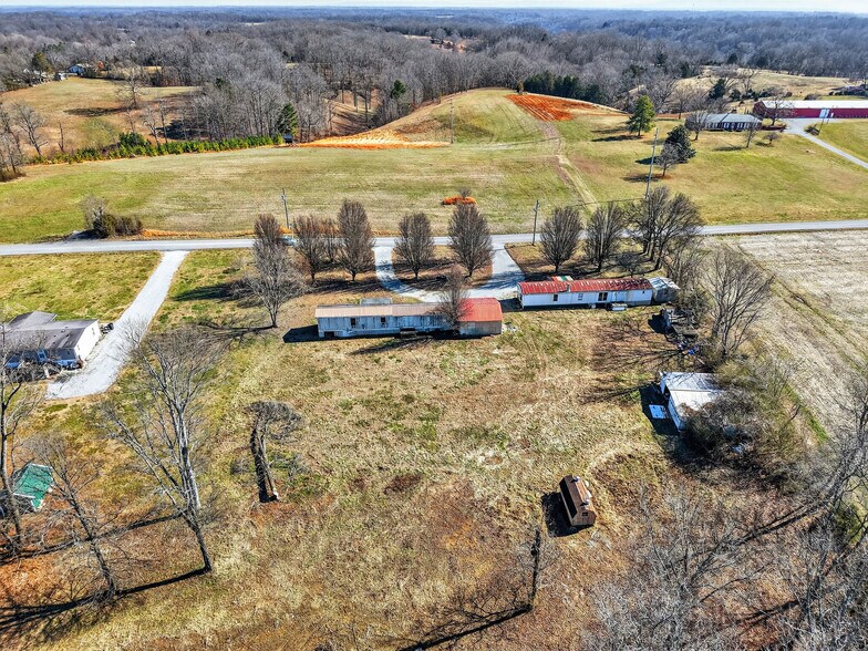 More Photos Of 2668 Huntsville Hwy, Fayetteville General Retail For Sale