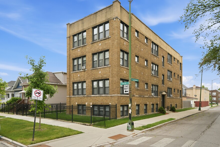 More Photos Of 5155 W Byron St, Chicago Apartments For Sale