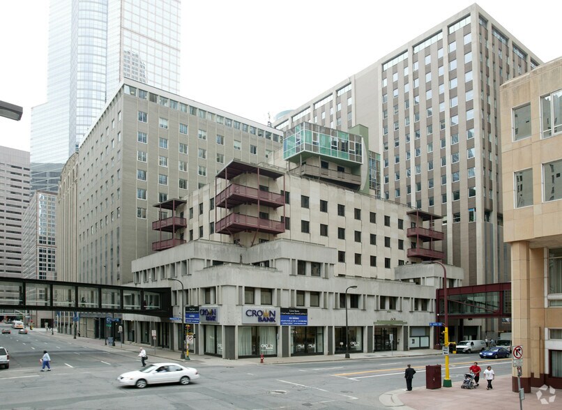 More Photos Of 601-607 Marquette Ave, Minneapolis Apartments For Lease