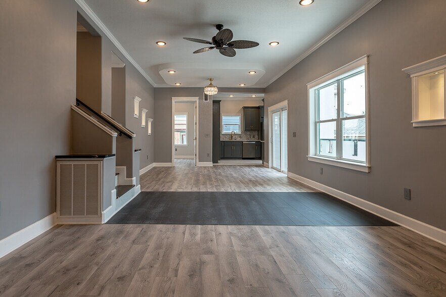More Photos Of 1801 Rosenberg St, Galveston Apartments For Sale