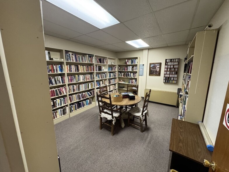 More Photos Of 5225 Calkins Rd, Flint Religious Facility For Sale