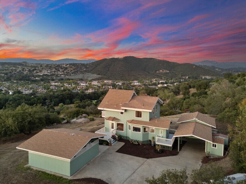 Primary Photo Of 14621 Woods Valley rd, Valley Center Flex For Sale