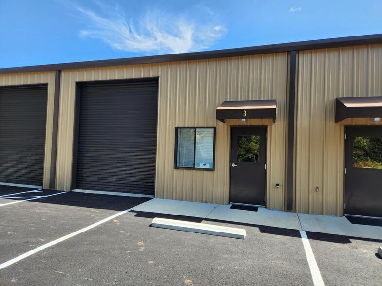 More Photos Of 3001 McCrary Ct, Evans Flex For Lease