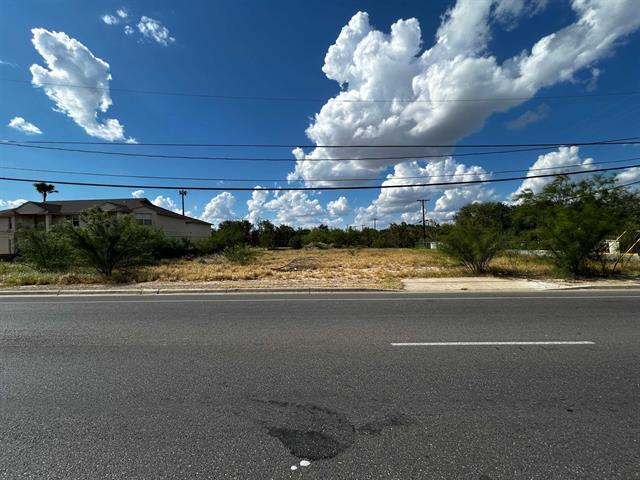 More Photos Of Canada & O'Kane, Laredo Land For Sale