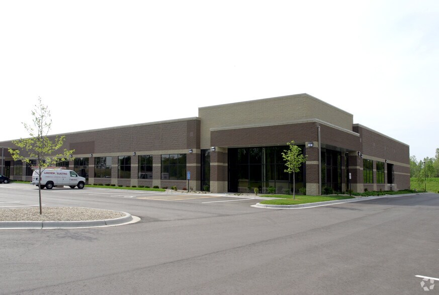More Photos Of 2955 Lone Oak Dr, Eagan Research And Development For Lease